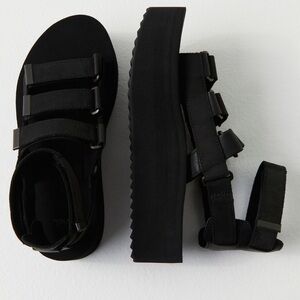Teva flatform Mevia Leather Sandals